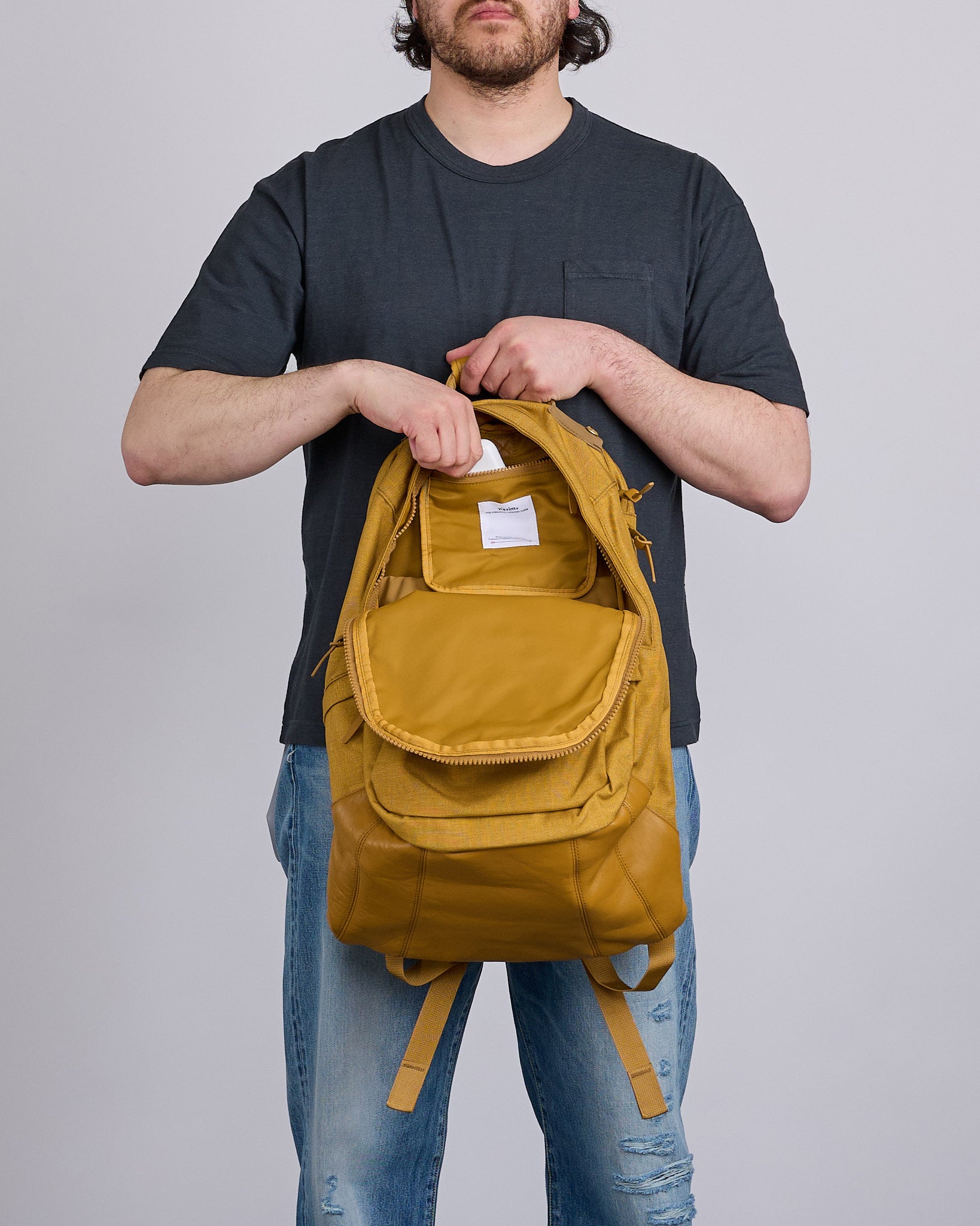 バッグ visvim CORDURA 22L (FRA VEG LAMB) visvim Cordura 22L Pack Mustard – LESS 17