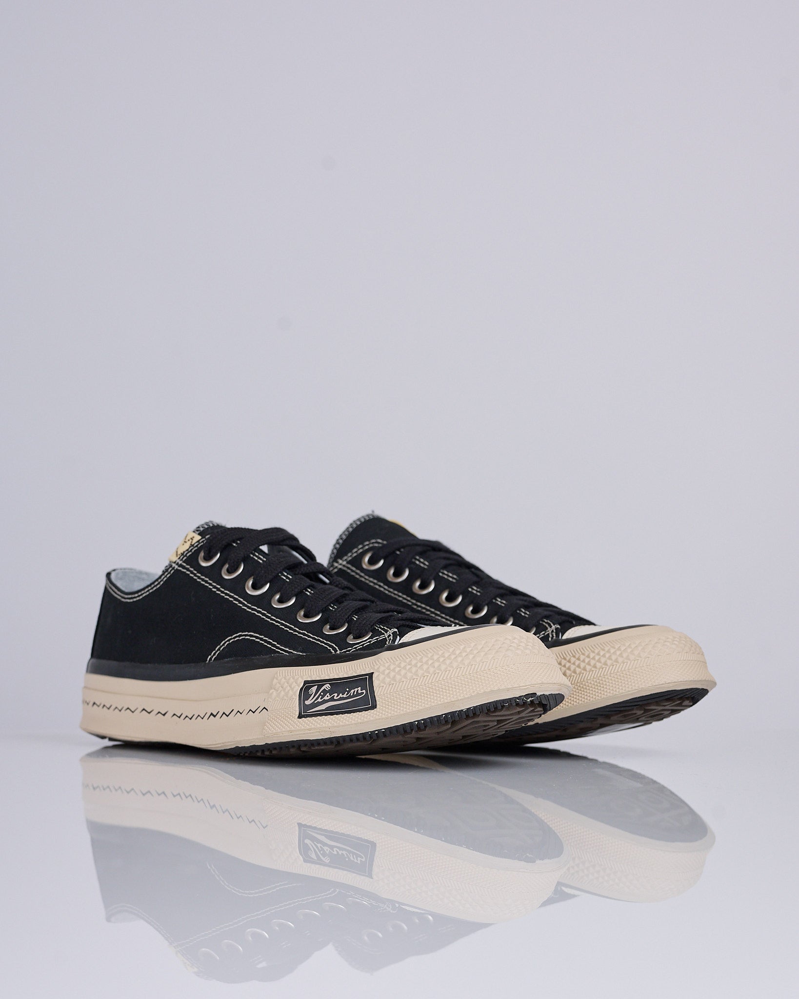 新品未使用visvimWMV SKAGWAY LO W BLACK sizeW8 新品未使用visvimWMV SKAGWAY LO W BLACK sizeW8 - メルカリ