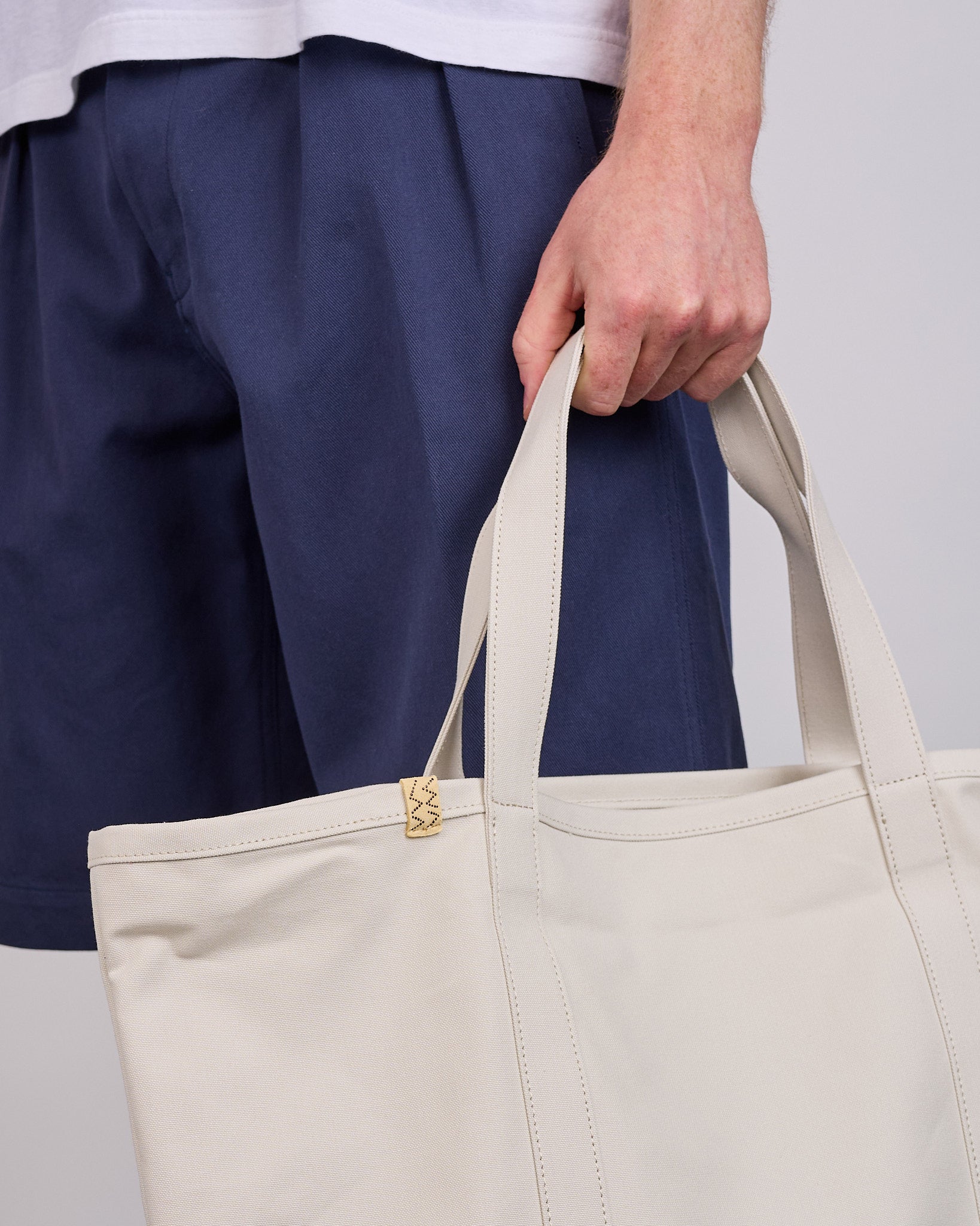 visvim Summer Spot Juneau Tote Bag (M) Ivory – LESS 17