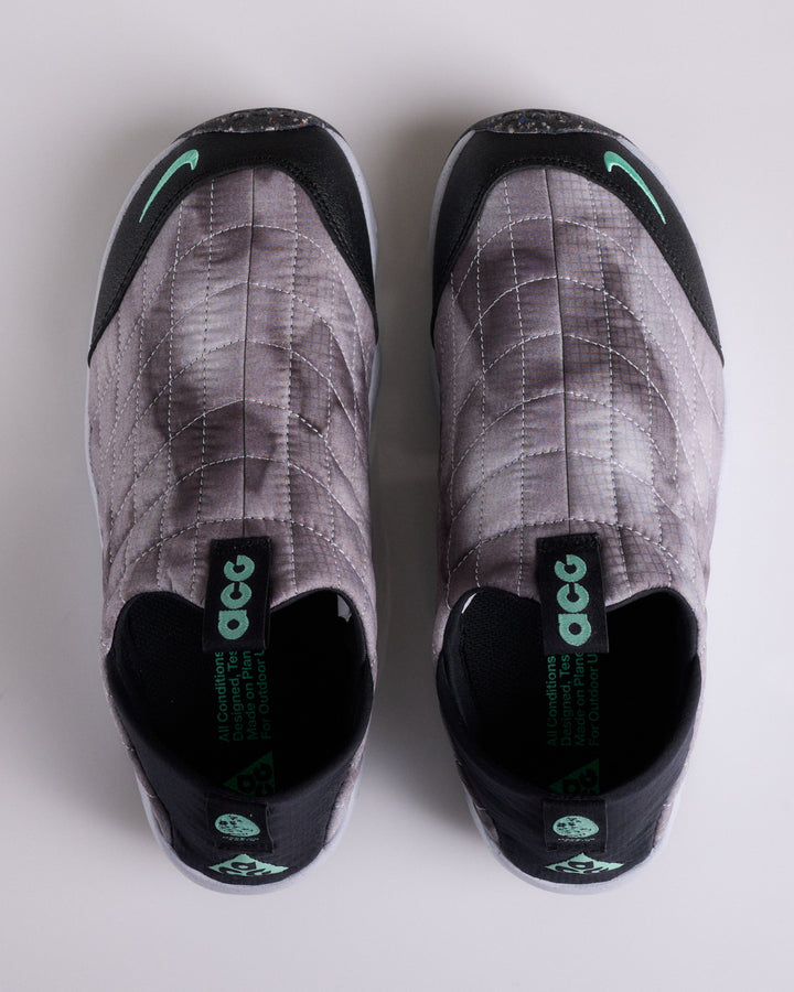 Nike Men's ACG Moc 3.5 SE Black/Green Glow-Black-Pure Platinum