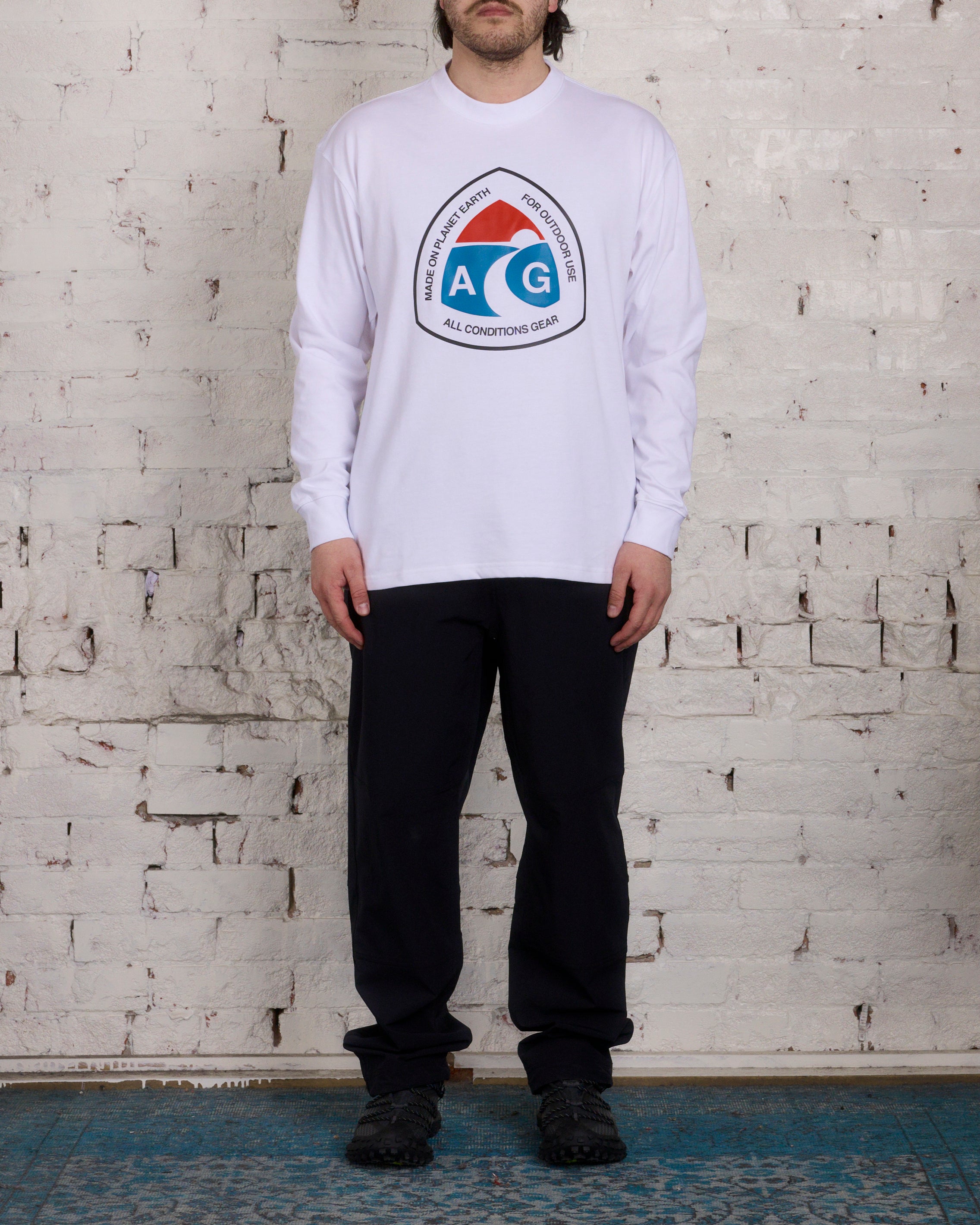 Nike acg long outlet sleeve shirt