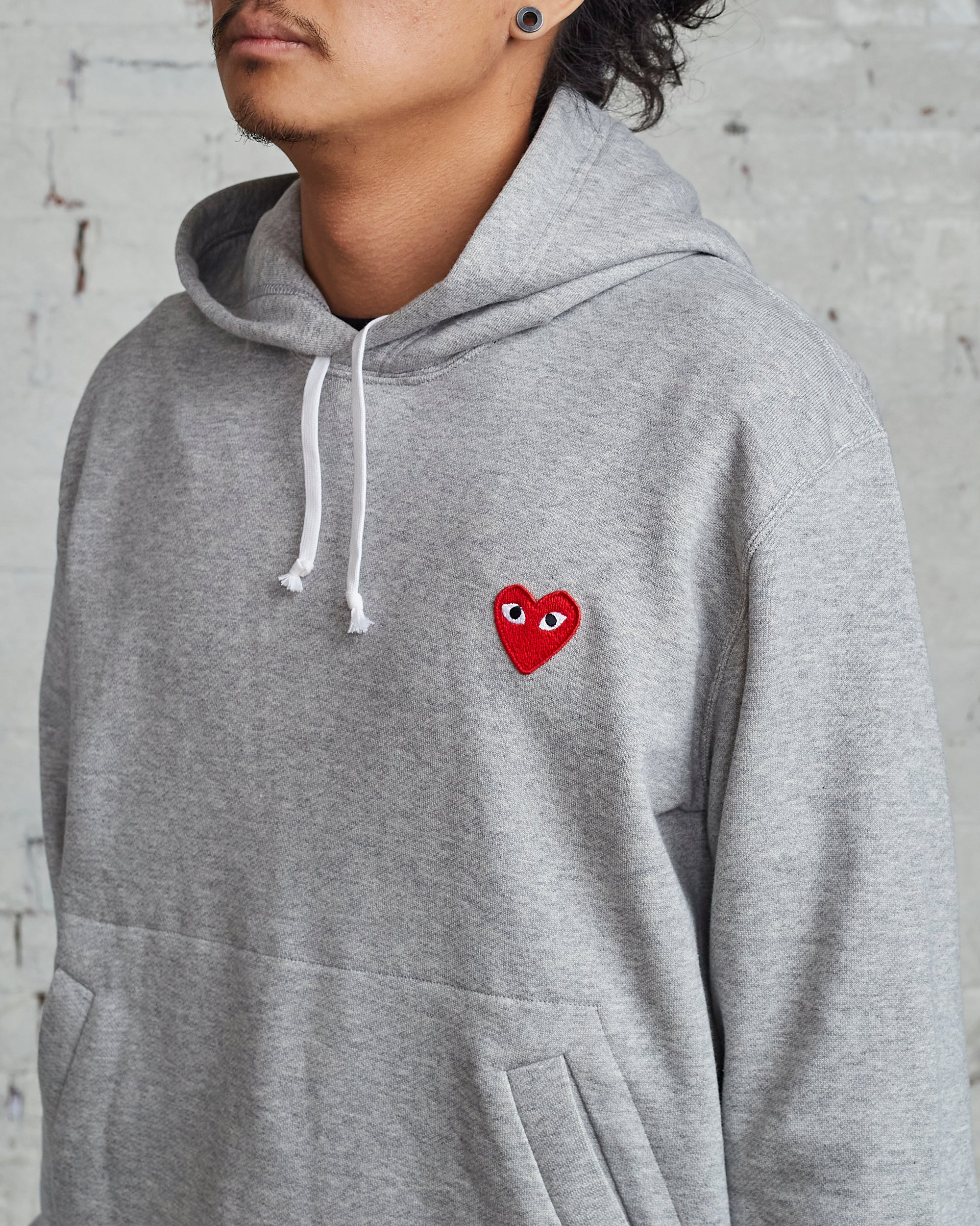 Comme des Garçons PLAY Red Heart Hooded Sweatshirt Grey – LESS 17