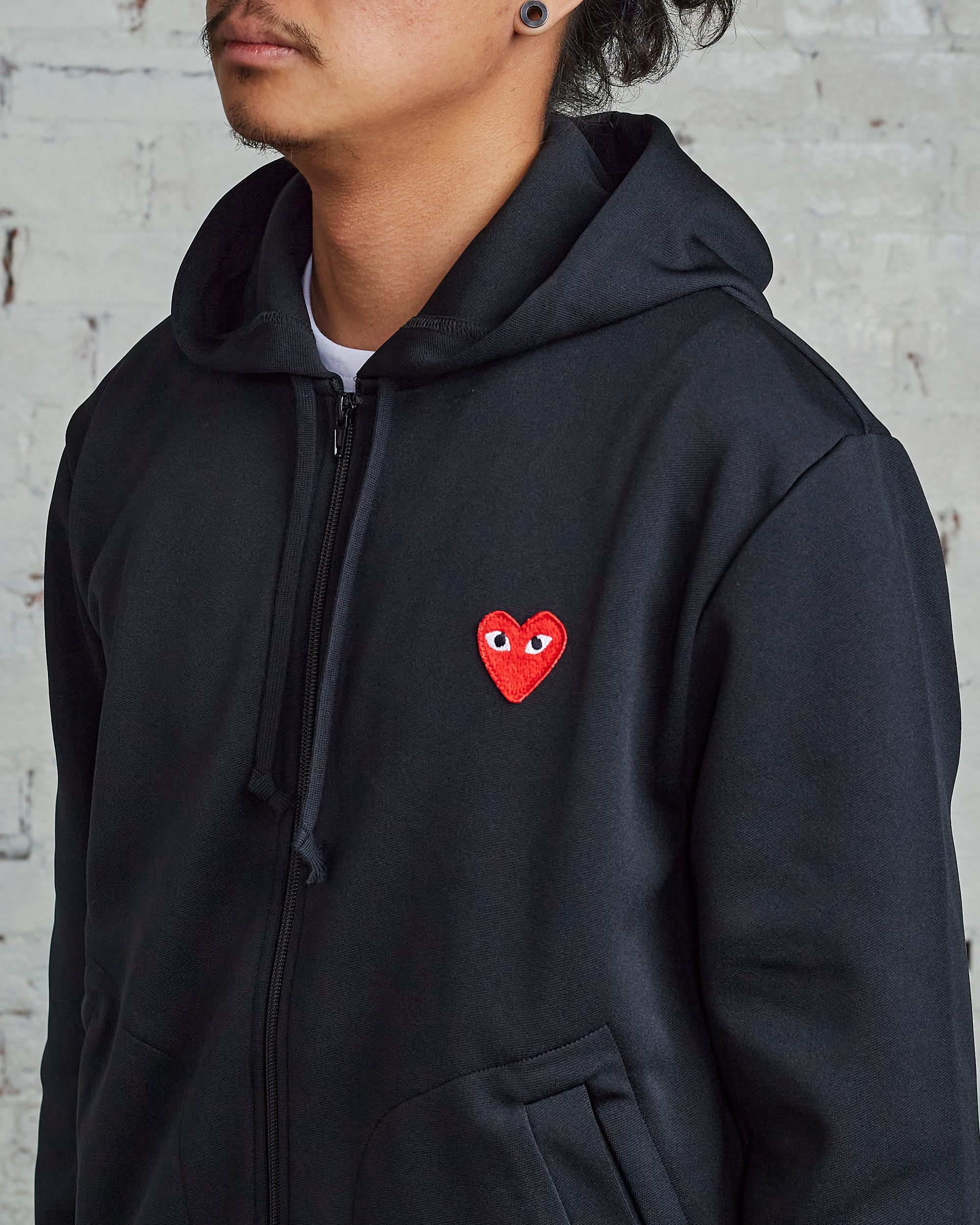 Comme des Garçons PLAY Red Heart Zip Hooded Sweatshirt Black – LESS 17