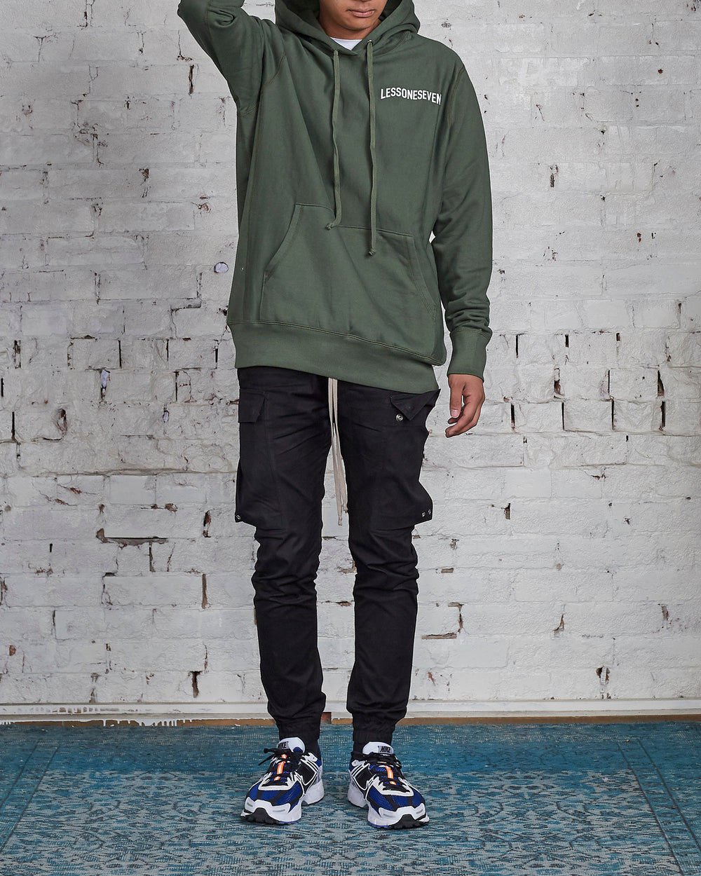 LESS17 Wavy Hoodie Olive-LESS 17