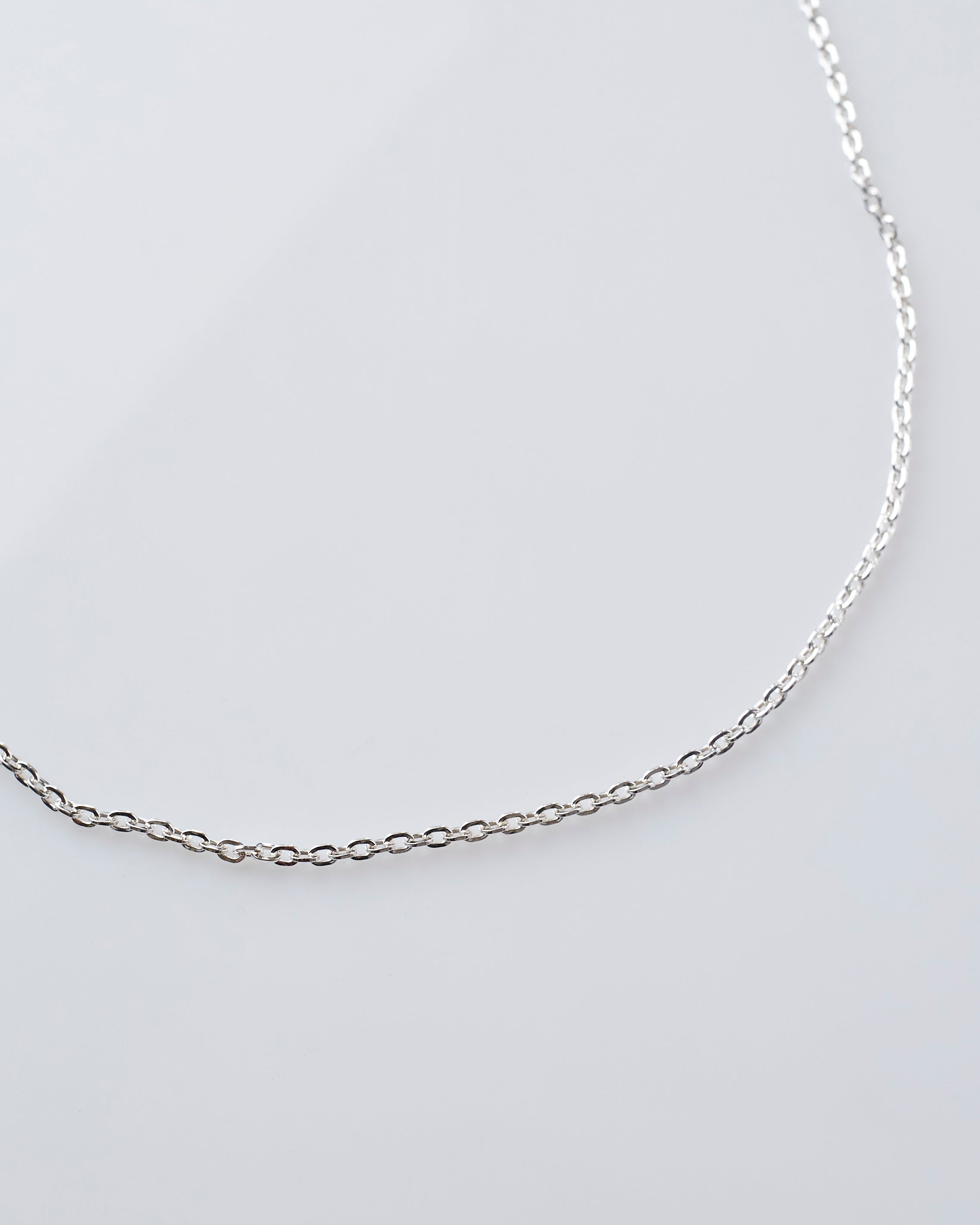 Maple 2.5mm Curb Chain Necklace Silver 925 – LESS 17