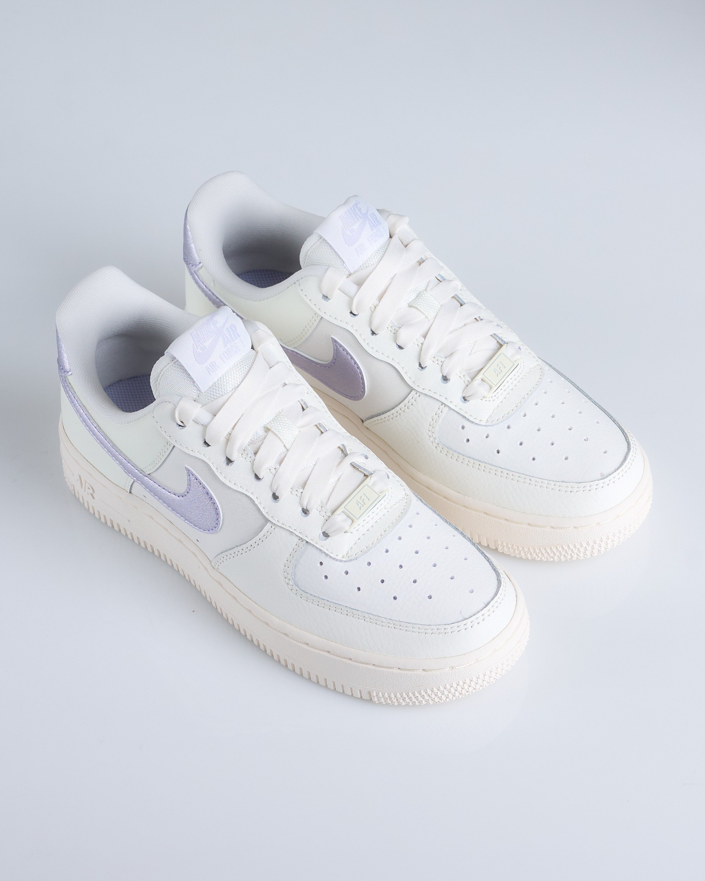 Nike Women's Air Force 1 '07 Sail/Oxygen Purple – LESS 17